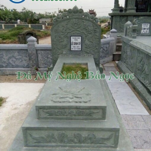 Bàn lễ thờ bằng đá ở Nghệ An bằng Đá xanh tự nhiên Nguyên khối giá rẻ, mẫu đẹp