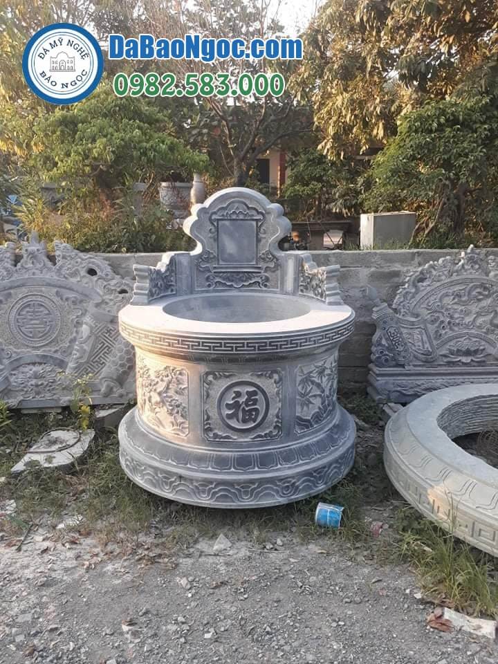 mộ đá tròn xây tại Hòa Bình