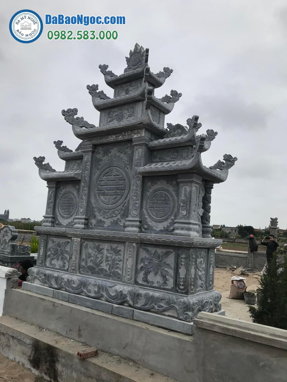 Bán và xây dựng, làm Lăng thờ đá ở Bình Thuận rẻ đẹp