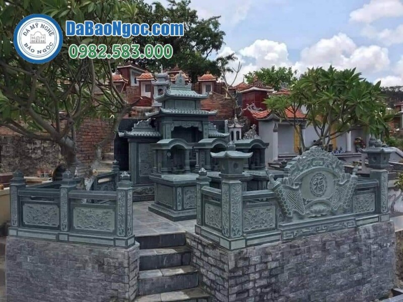 Lăng mộ đá xanh cao cấp xây ở Hà Tĩnh