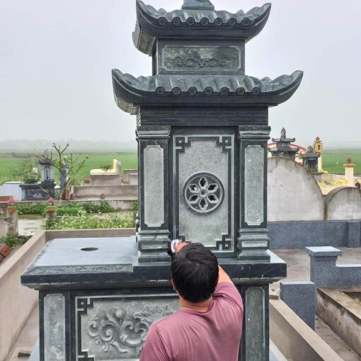 Cột đá ở Quảng Trị bằng Đá xanh cao cấp rẻ đẹp