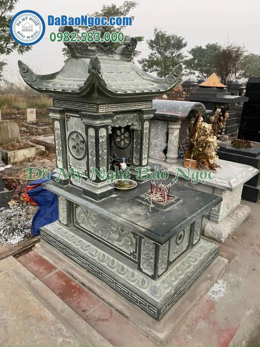 mẫu mộ đá đơn 1 mái làm bằng đá xanh rêu ở Nam Định